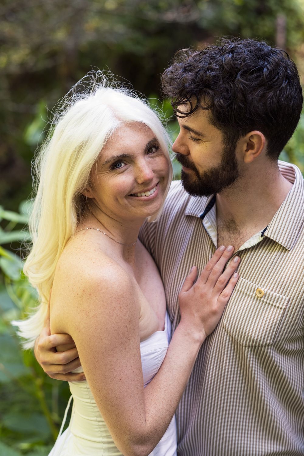 Lenny and Leilani, engagement photograph, photo 8